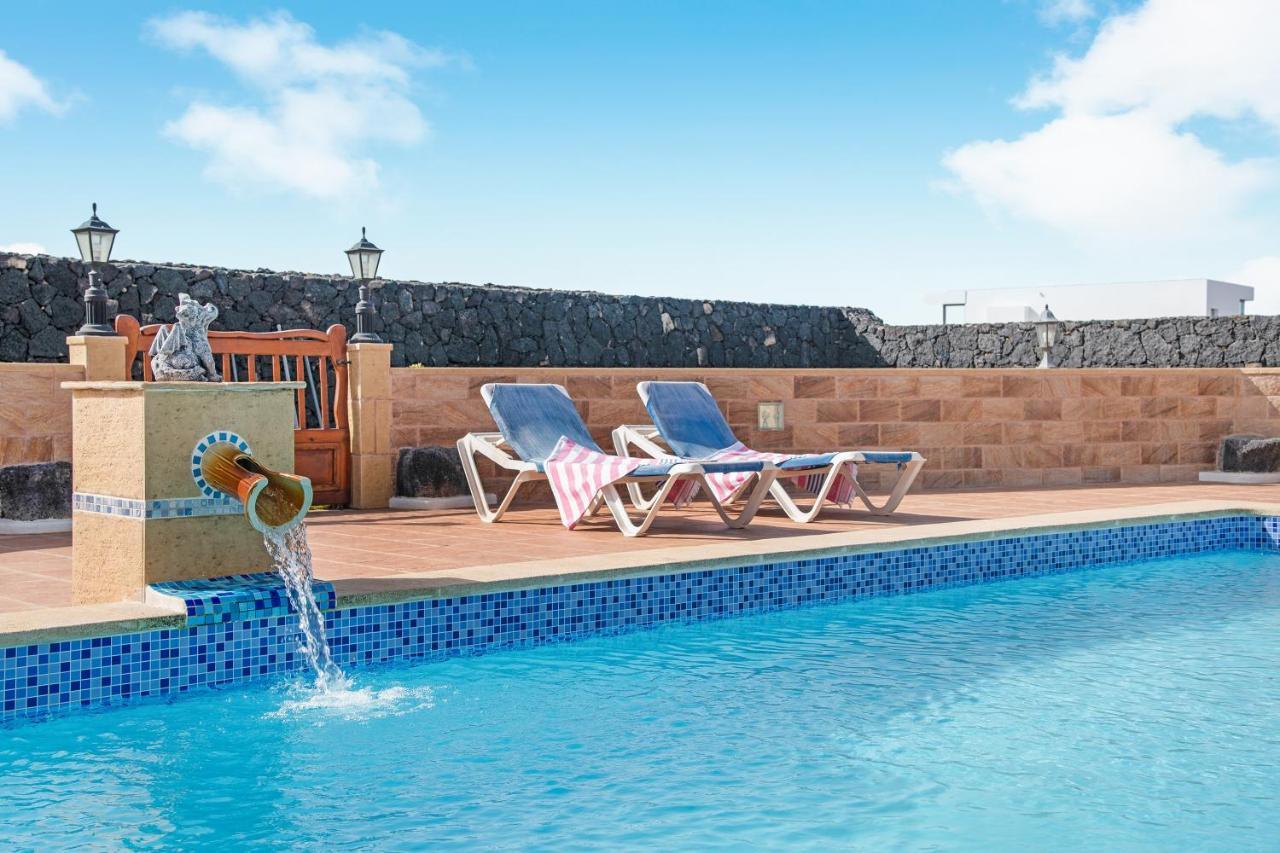 La Casona Villa Tias Exterior photo